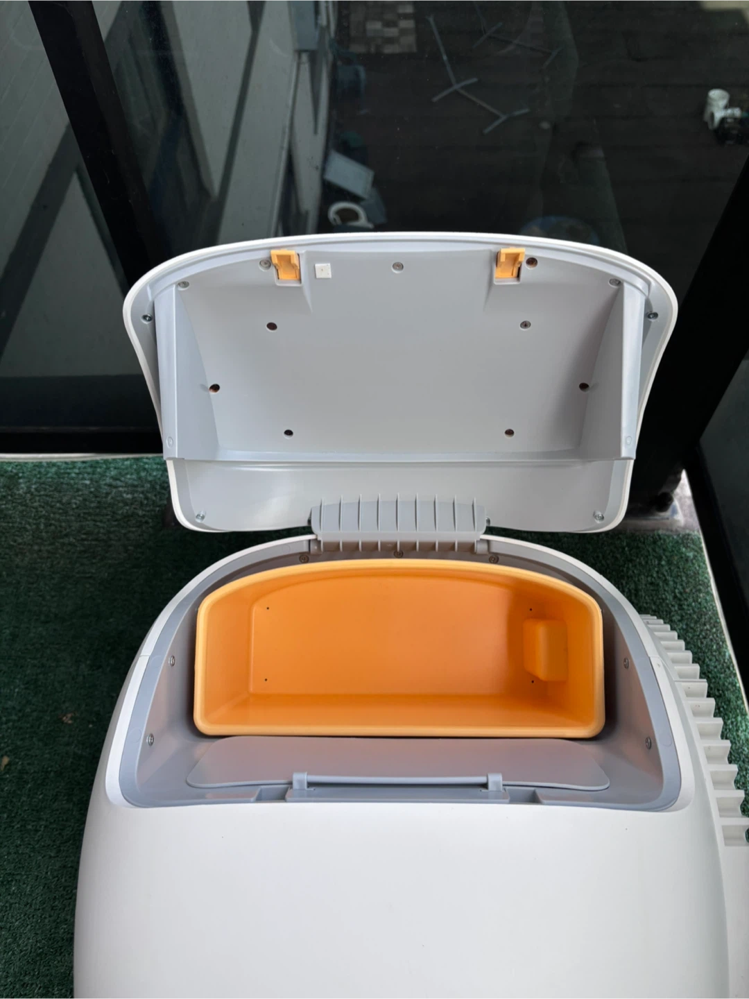 UBPet Automatic Cat Litter Box - photo 2