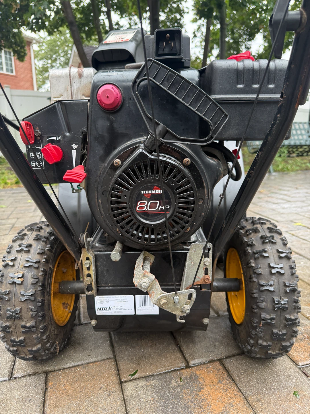 Yard Machines 8.0 HP 26-inch Snowblower - photo 4
