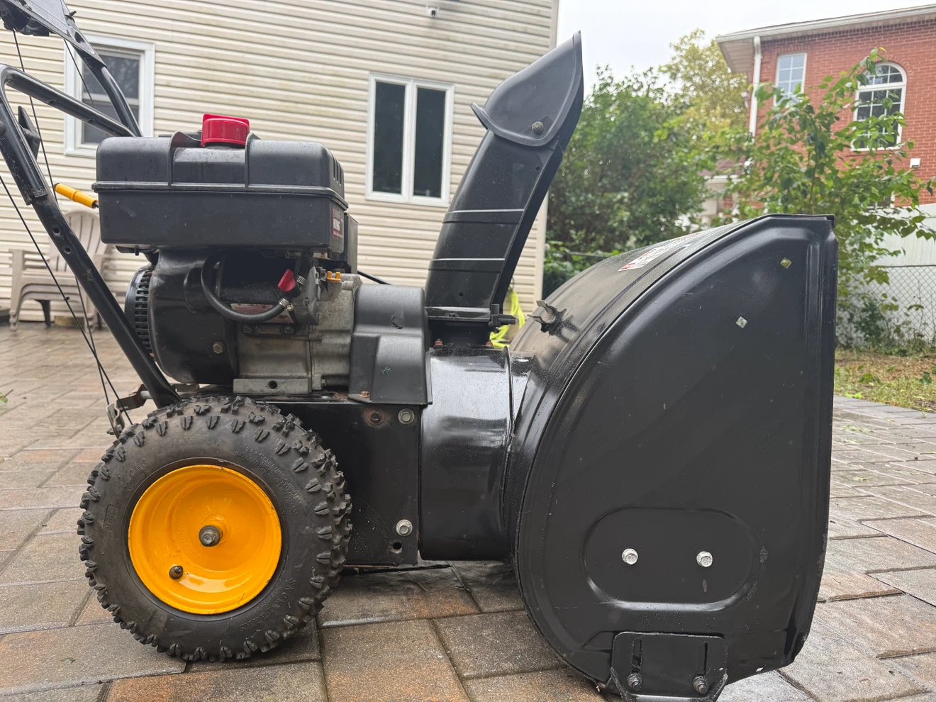Yard Machines 8.0 HP 26-inch Snowblower - photo 5