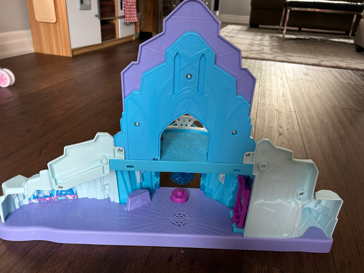 Fisher-Price Little People Frozen Elsa's Palace Set - photo 3