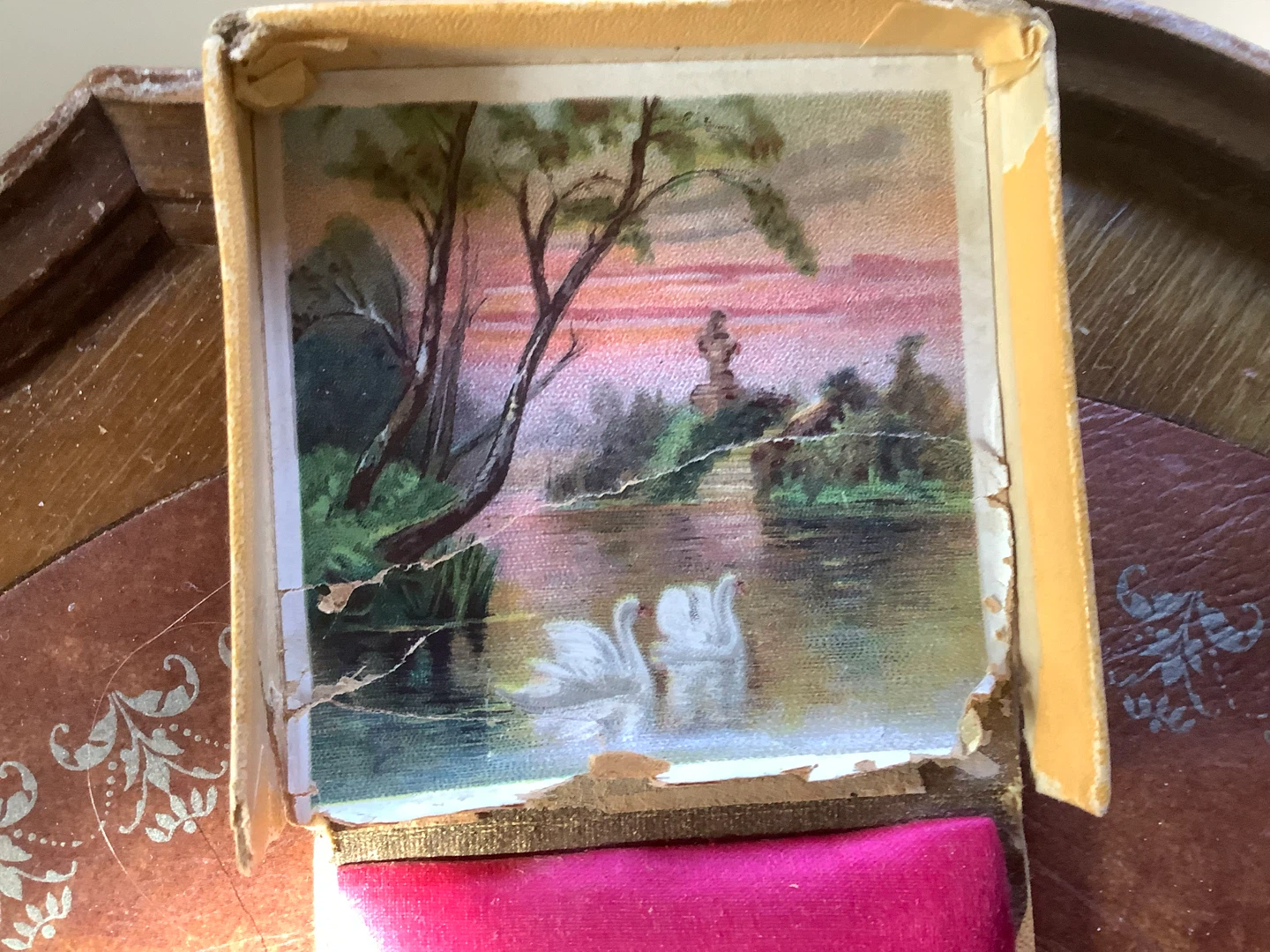 Victorian “Forget Me Not” Fold Out Sewing Organizer/Box 🐞 - photo 2