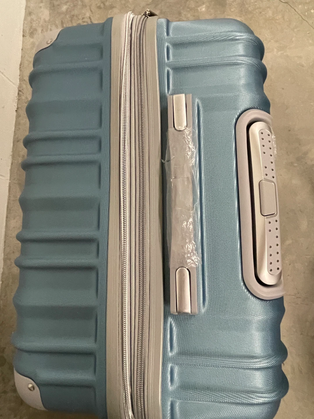 Brighton Hardside Spinner Luggage - photo 4