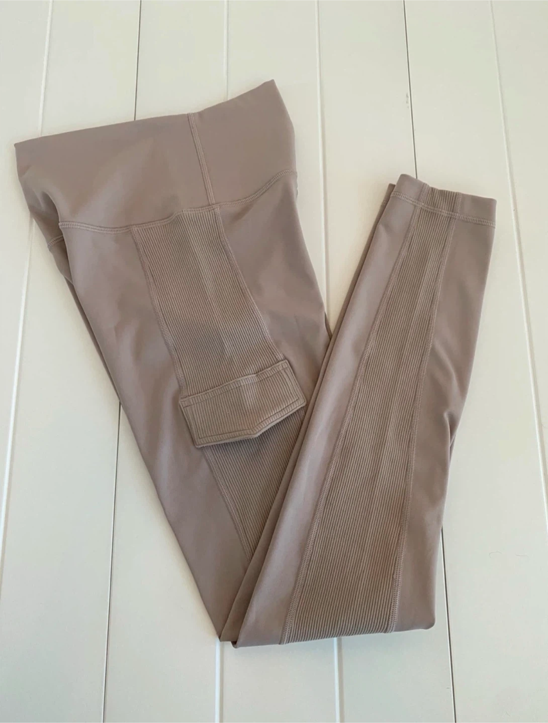 Aerie Beige Taupe Leggings