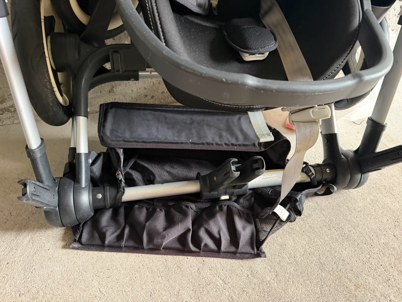 Bugaboo Donkey Stroller with Peg Perego Car Seat - photo 3