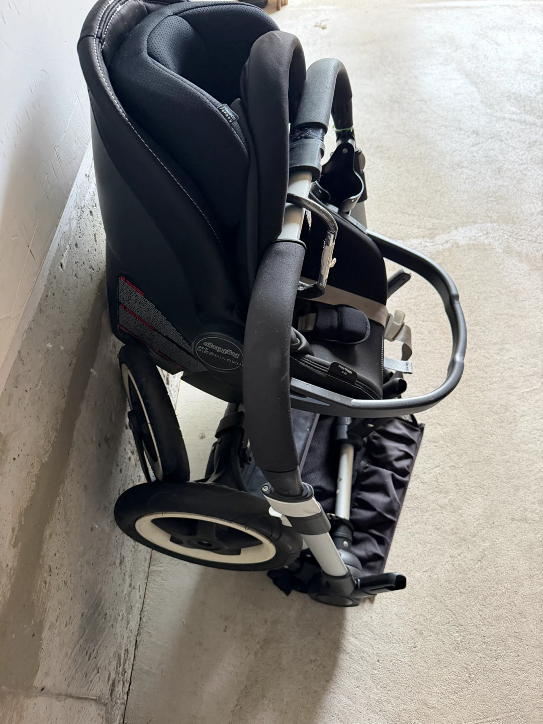 Bugaboo Donkey Stroller with Peg Perego Car Seat - photo 5
