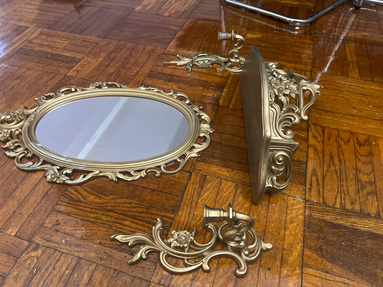 Vintage Ornate Gold Wall Mirror and Shelf Set - photo 3