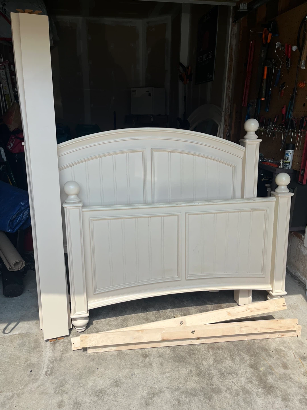 Cream bedroom furniture set for sale - photo 4