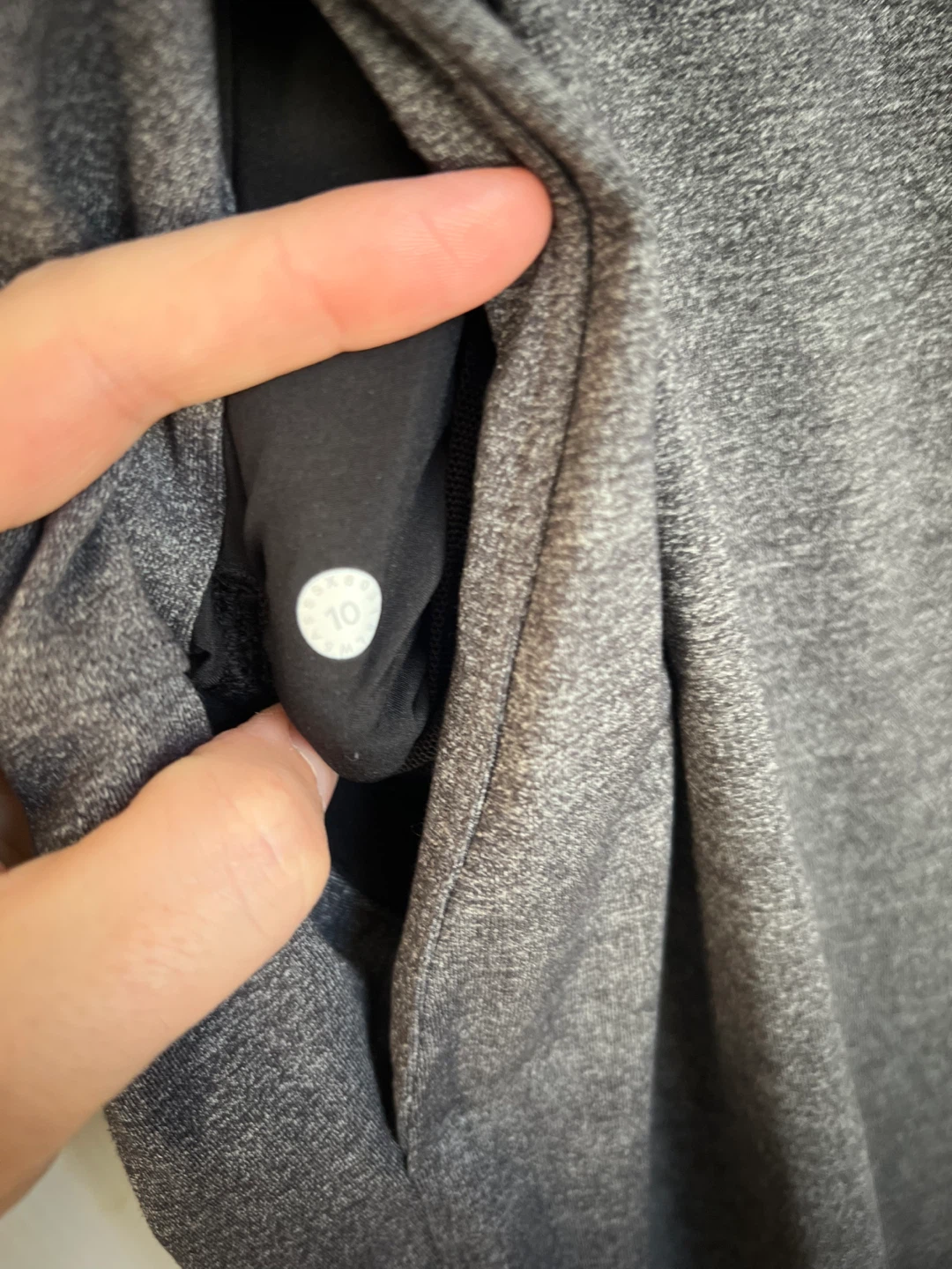 Lululemon Grey Joggers Size 10 - photo 4