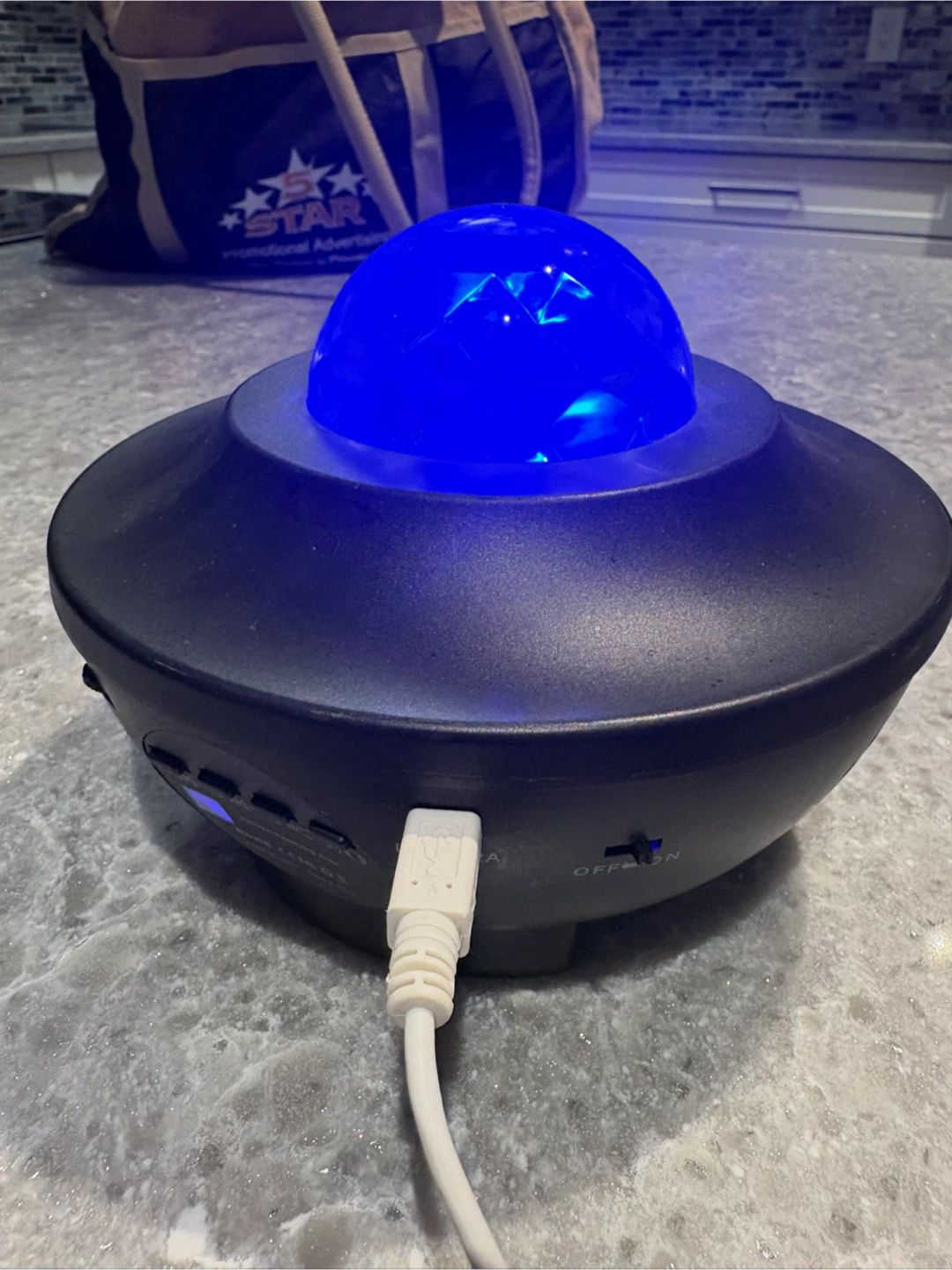 Bluetooth speaker with lights