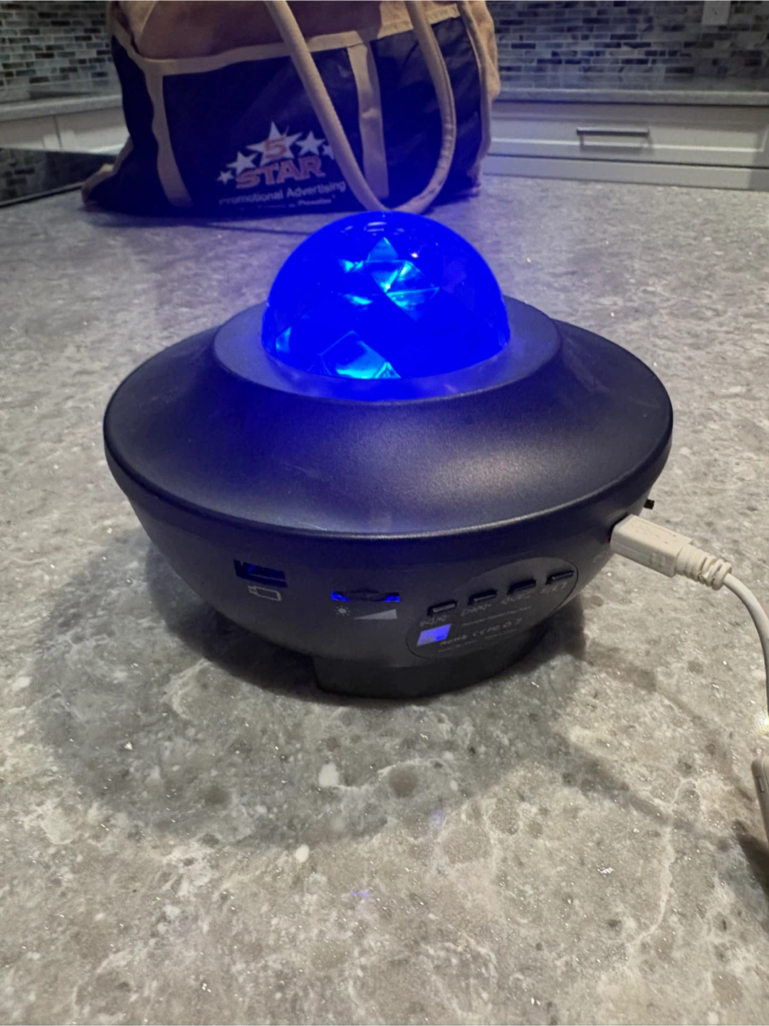 Bluetooth speaker with lights - photo 2