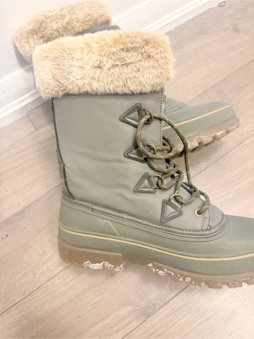 Storm by Cougar Winter Boots - Grey - Size 9 - photo 3