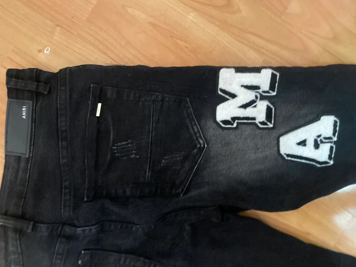 AMIRI Black Distressed Jeans - photo 3