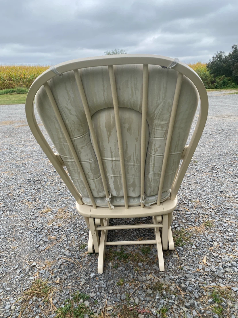 Vintage Wooden Glider Rocking Chair (CAN DELIVER) - photo 3