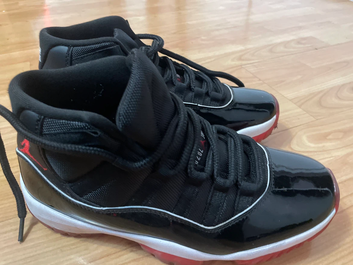 Air Jordan 11 Retro Bred