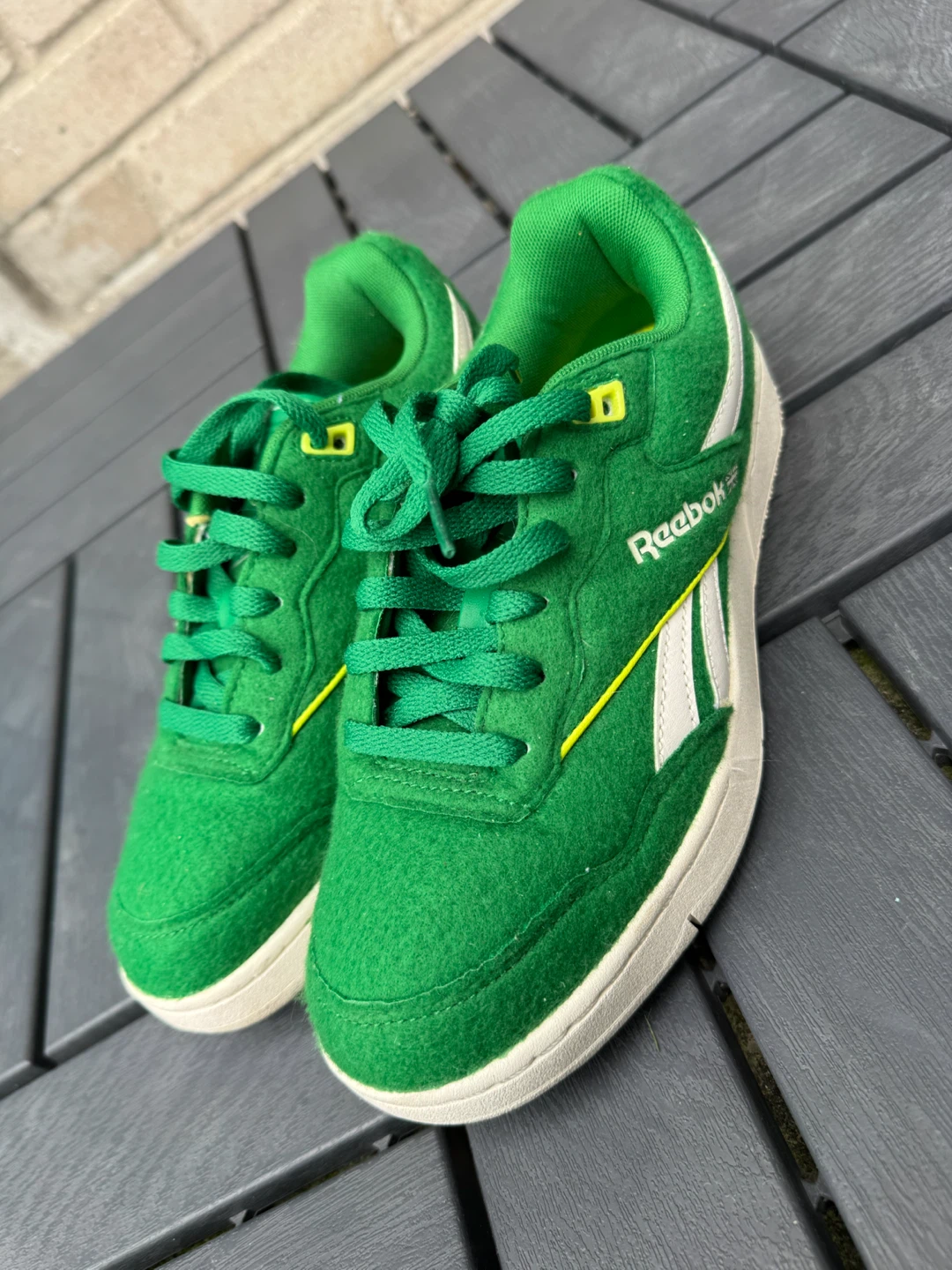Green Reebok sneakers size 7 - photo 4
