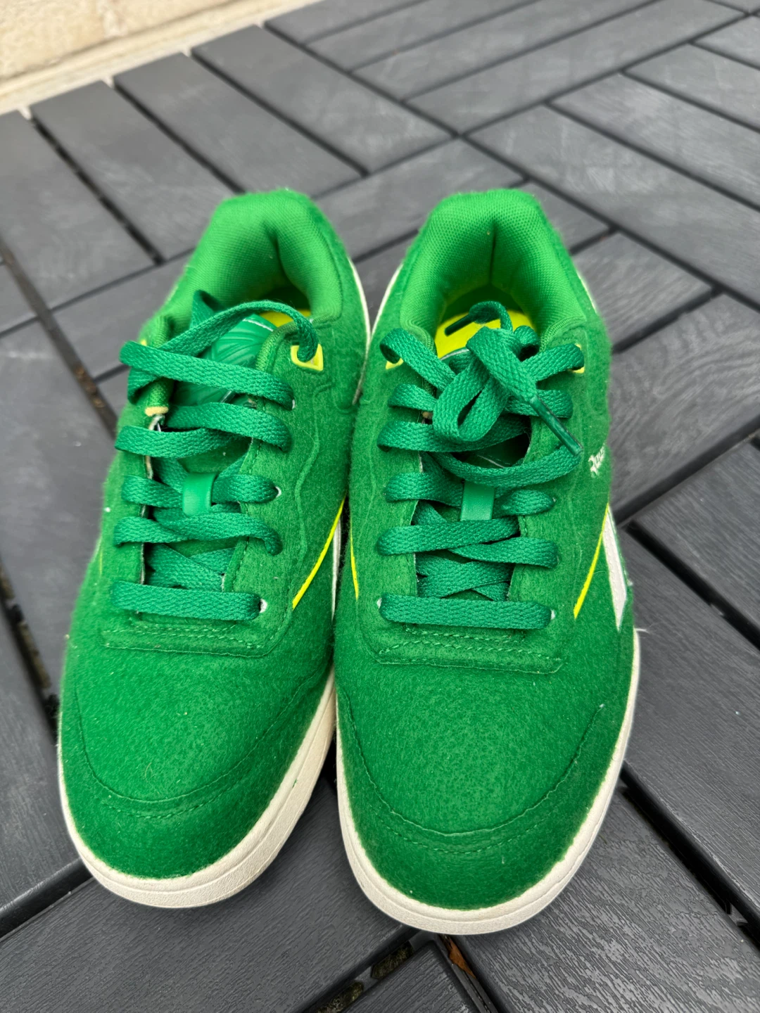 Green Reebok sneakers size 7 - photo 5