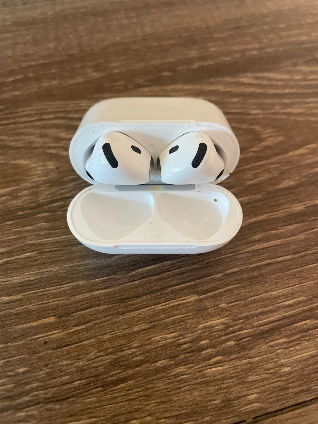 Apple AirPods Pro - photo 2