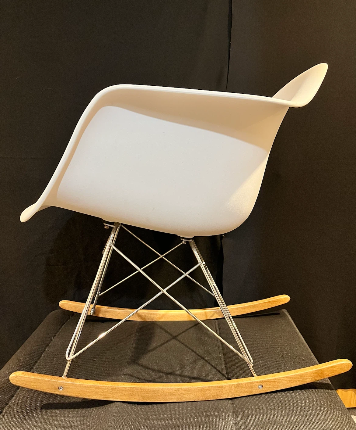 Modway Molded Plastic Armchair Rocker - photo 2