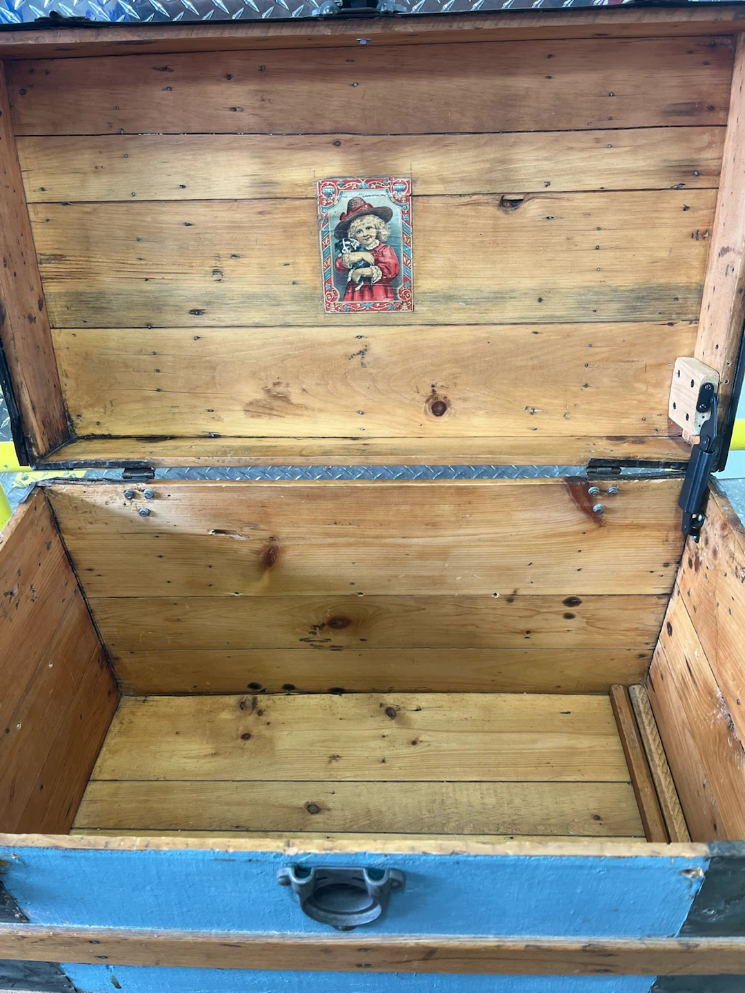 Vintage Wooden Storage Trunk - photo 2