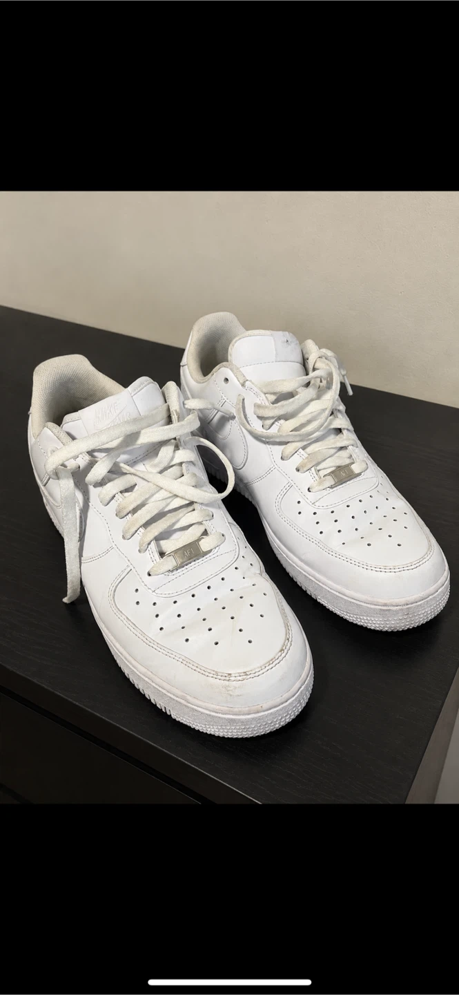 Nike Air Force 1 White Sneakers