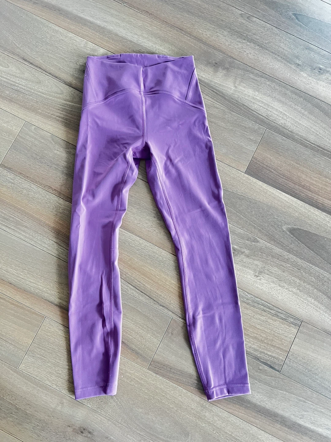 Lululemon purple leggings size 4