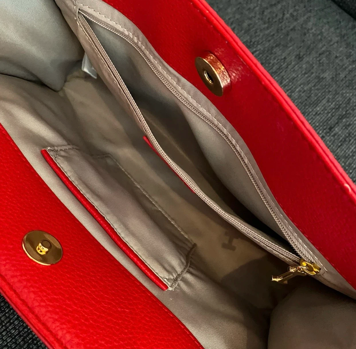 Isaac Mizrahi Red Leather Clutch Bag - photo 3