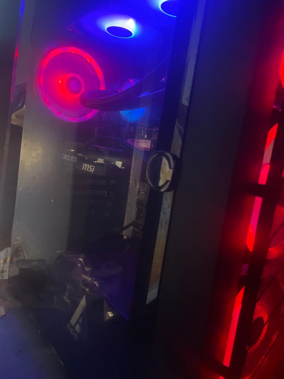 MSI Gaming PC with RTX 5060 graphics 2 tb space - photo 2