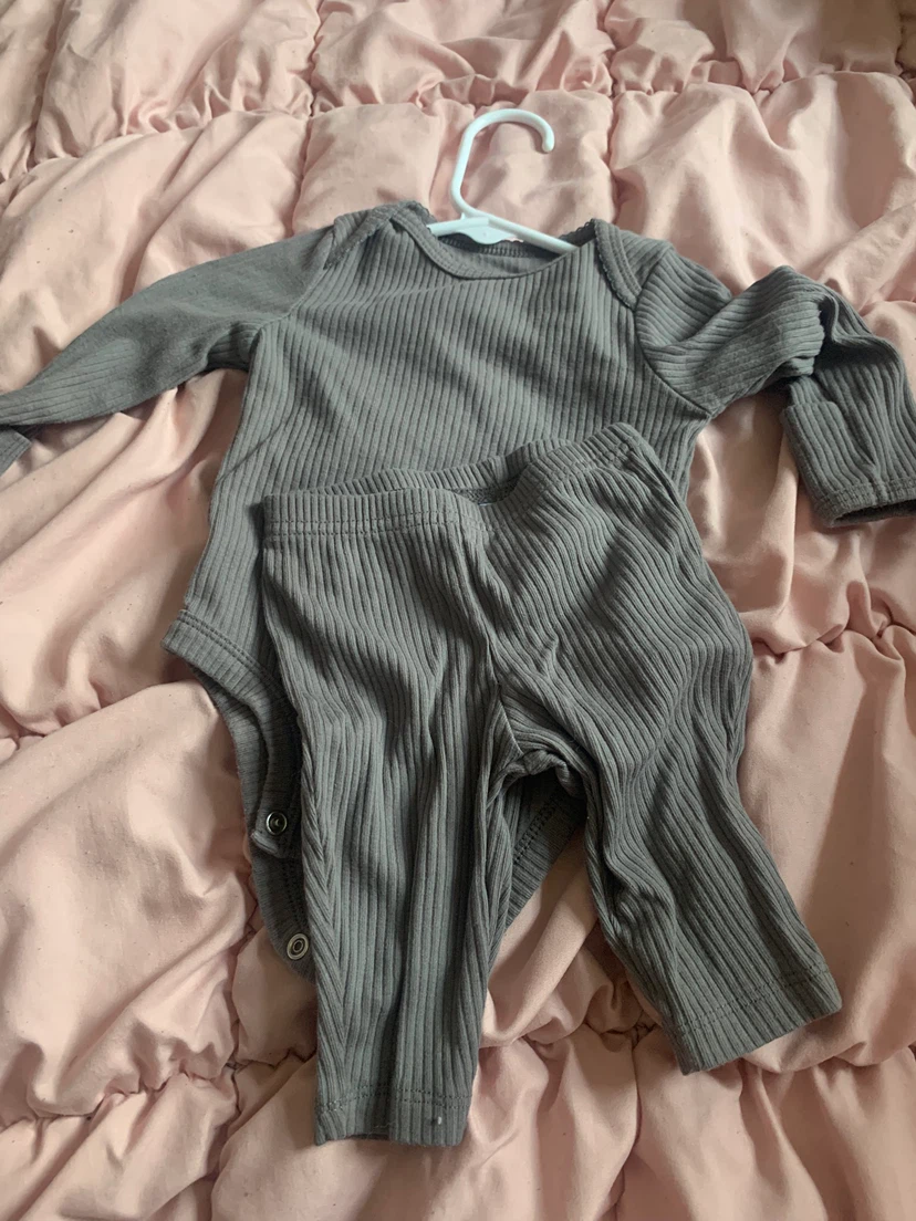 Set of four Baby Outfits - photo 4