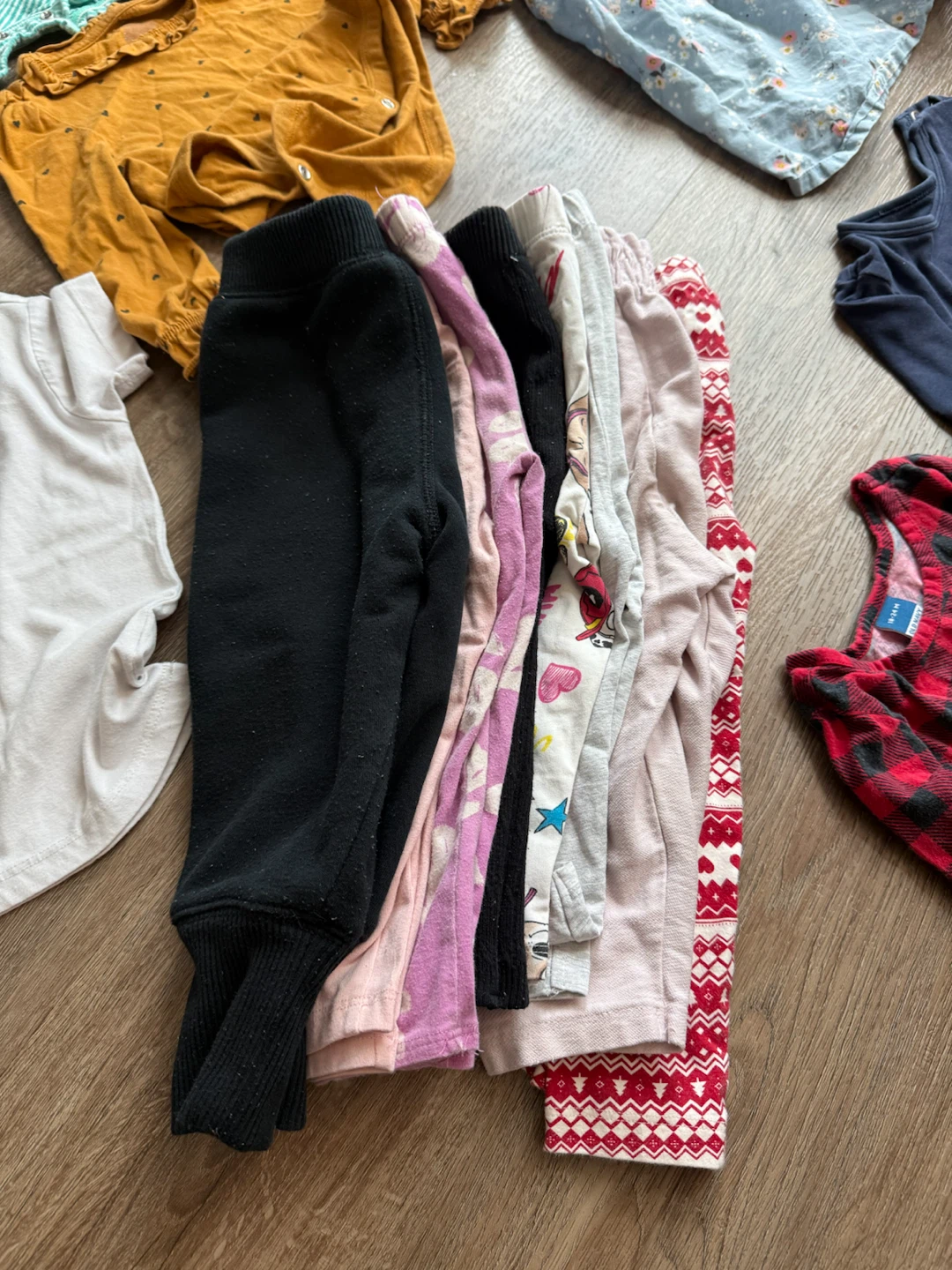 Toddler clothing bundle, size 12-18 months - photo 3
