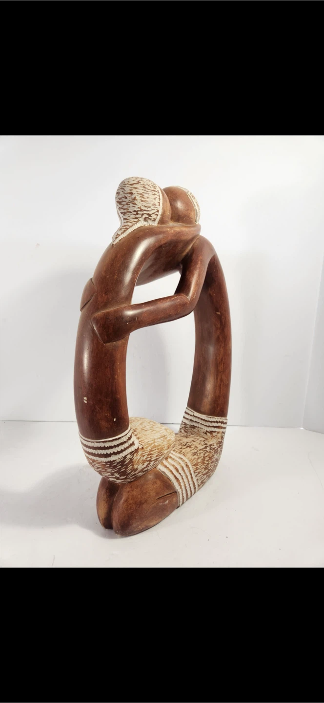 Hand-carved wooden embracing couple sculpture - photo 3