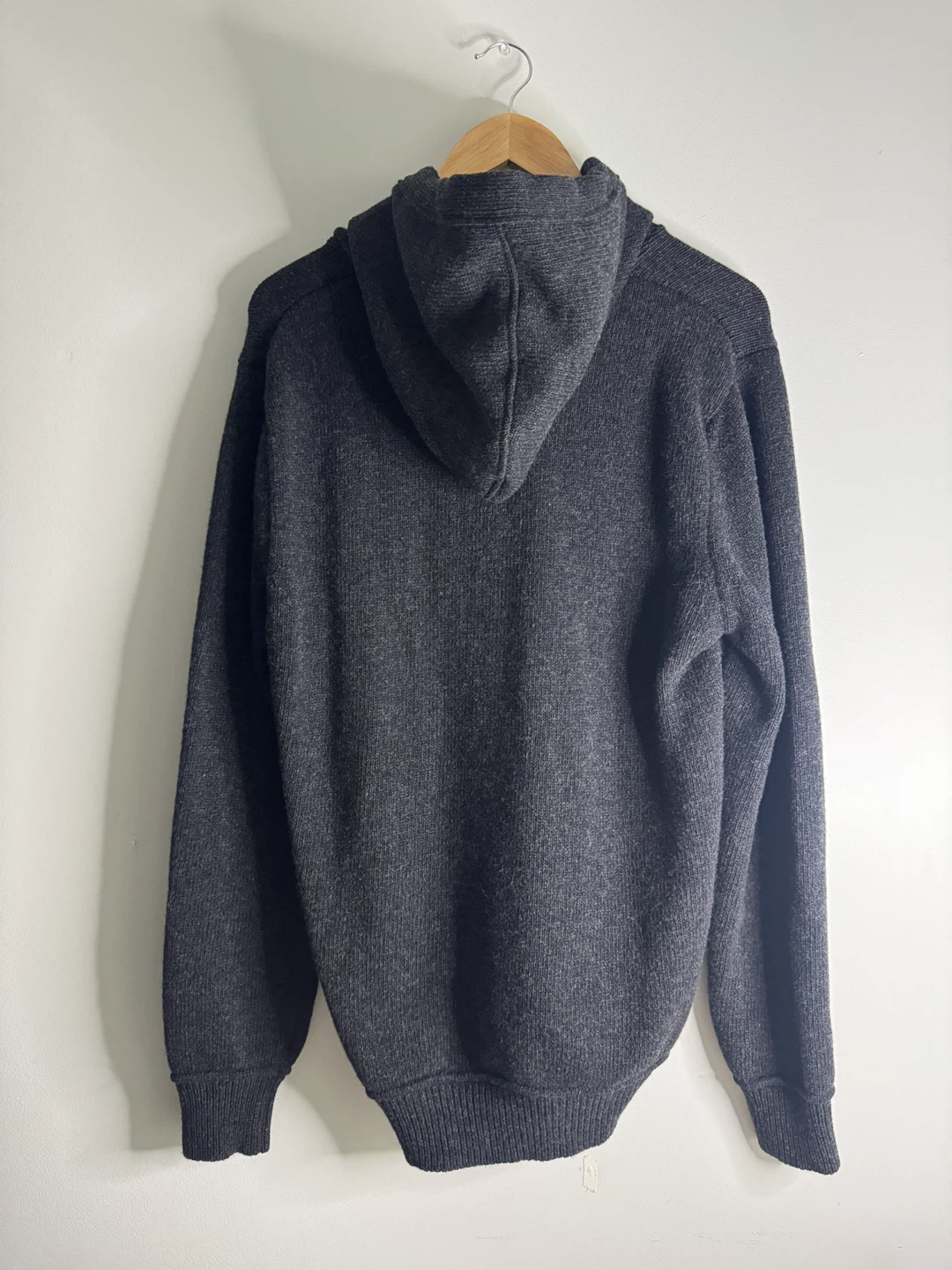 Benson Men’s Wool & Cashmere Sweater – Brand New With Tags - photo 2