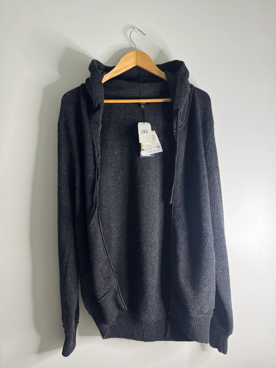 Benson Men’s Wool & Cashmere Sweater – Brand New With Tags - photo 3