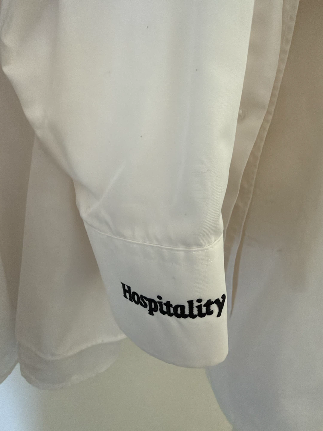 Two Banner Hospitality White Dress Shirts - photo 4