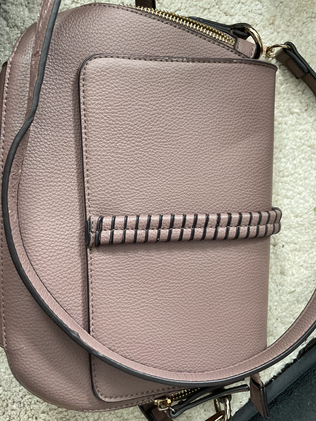 Roots mauve leather crossbody bag