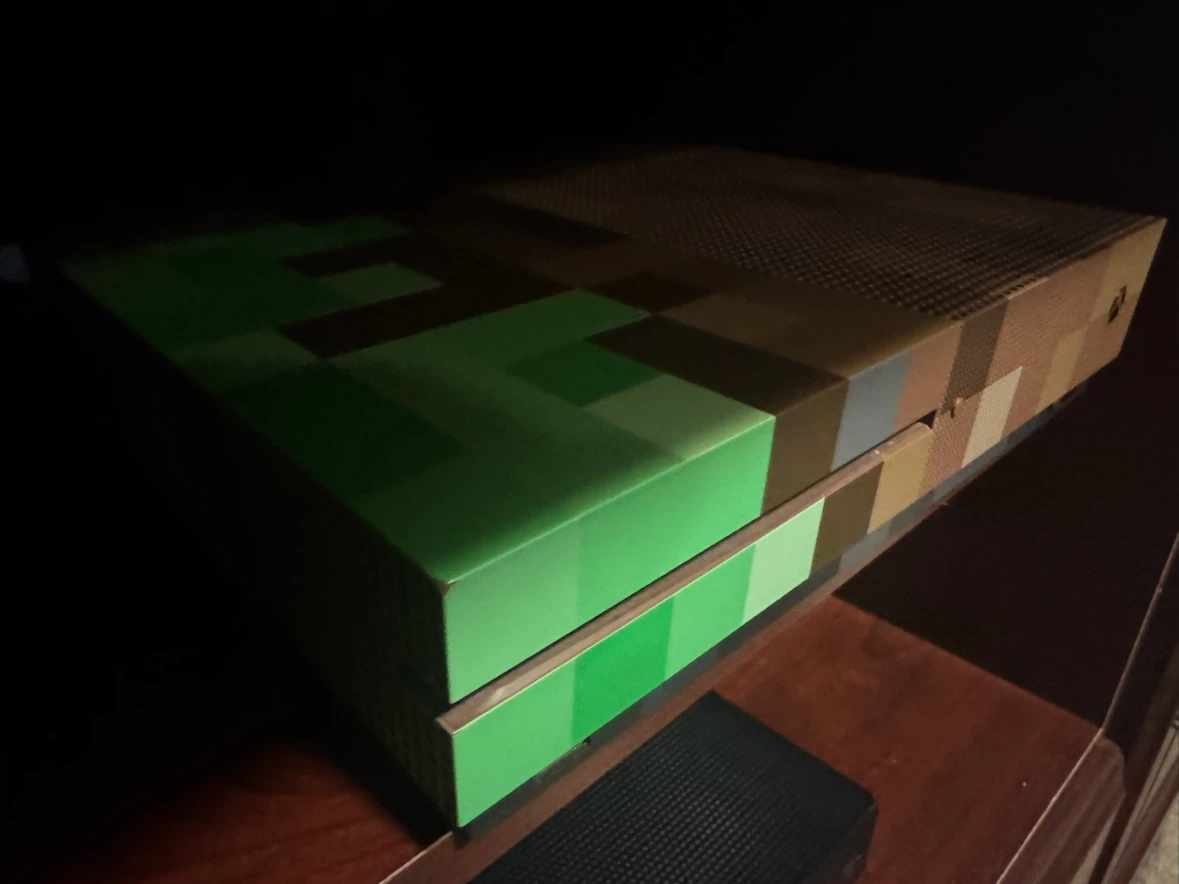 Rare Xbox One Minecraft Pkg - photo 2