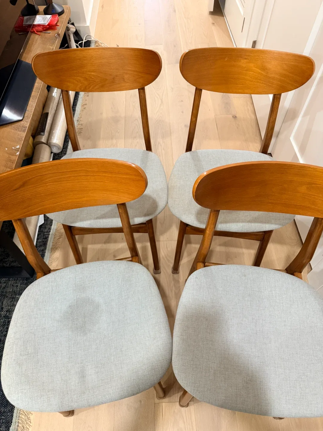 Set of 4 mid-century style dining chairs