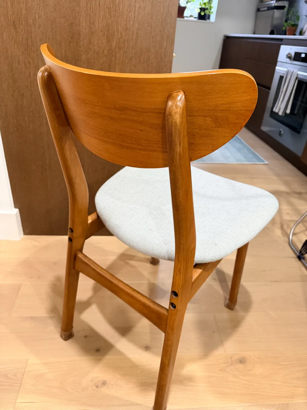 Set of 4 mid-century style dining chairs - photo 3