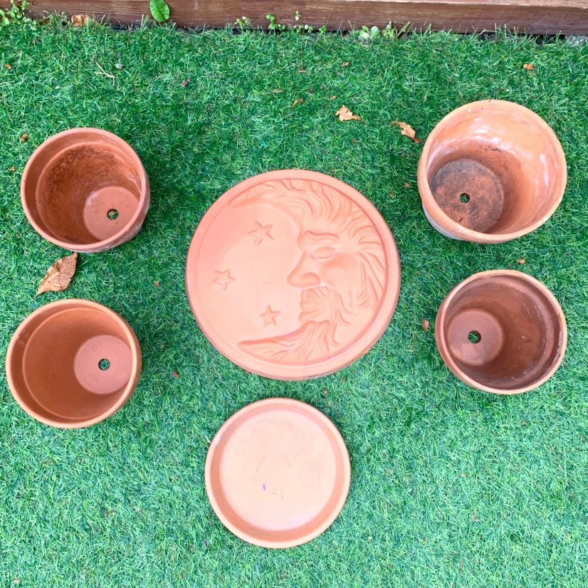 Terracotta Plant Pots Clay Flower Planters 4 Pots Garden Plaque - photo 3