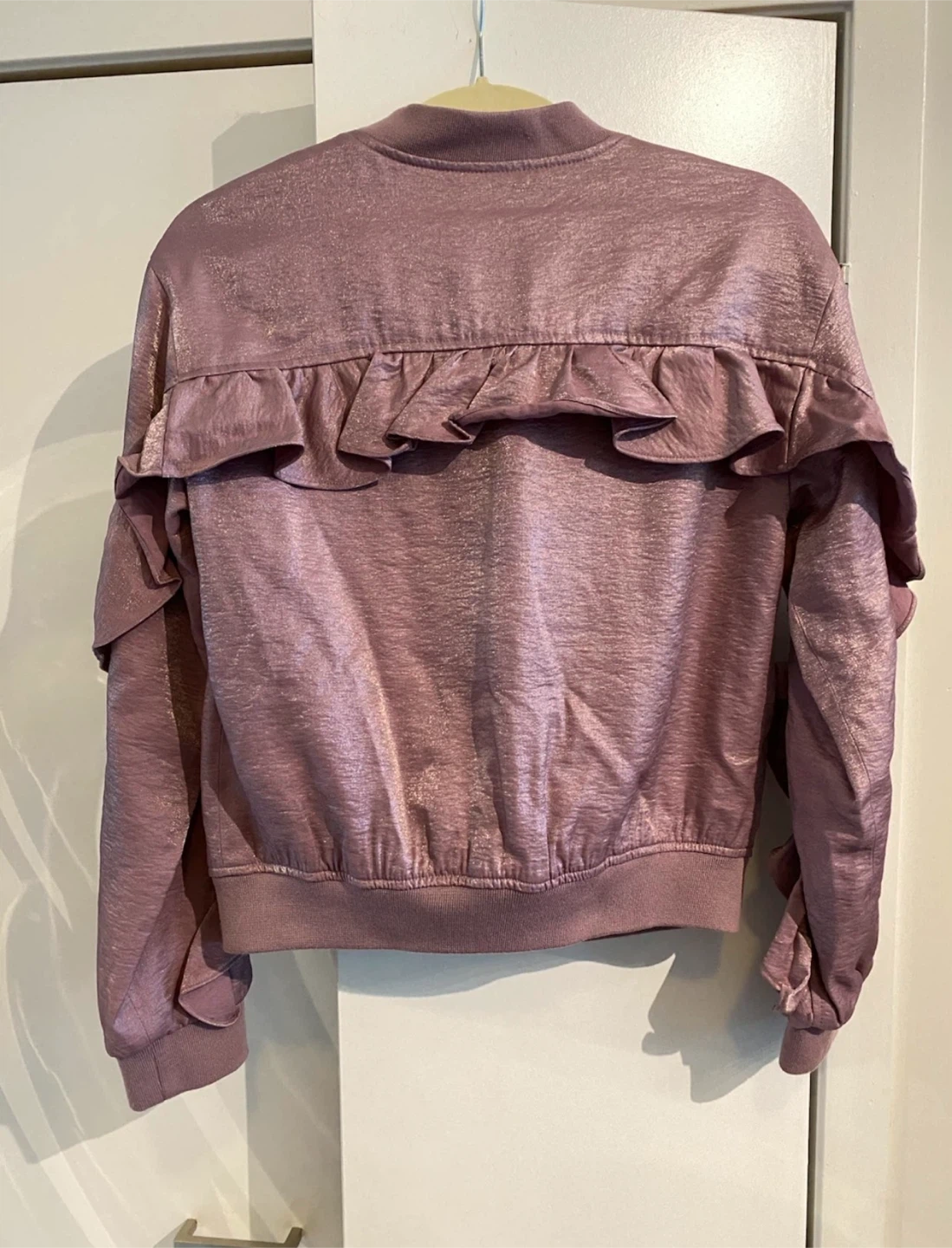 Guess ruffle zipper jacket purple / pink