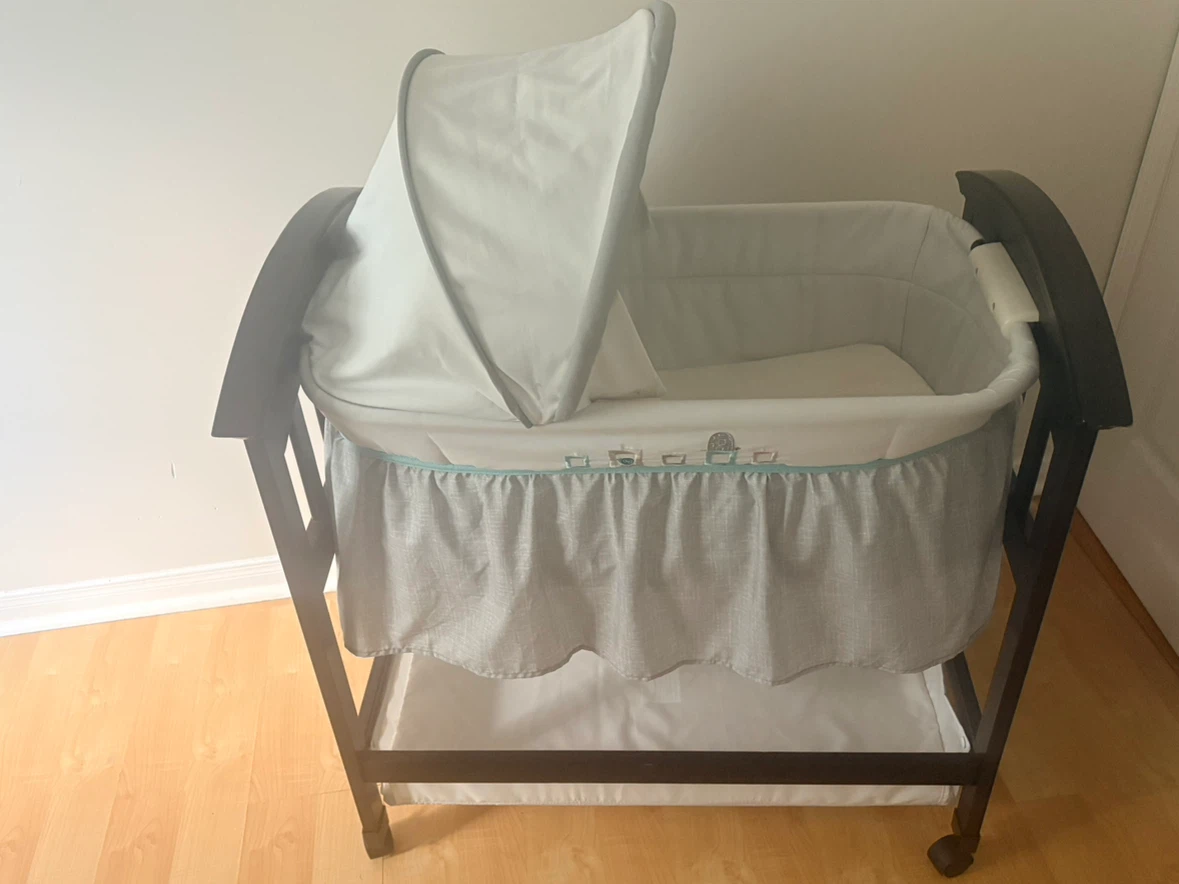 Summer Infant Bassinet