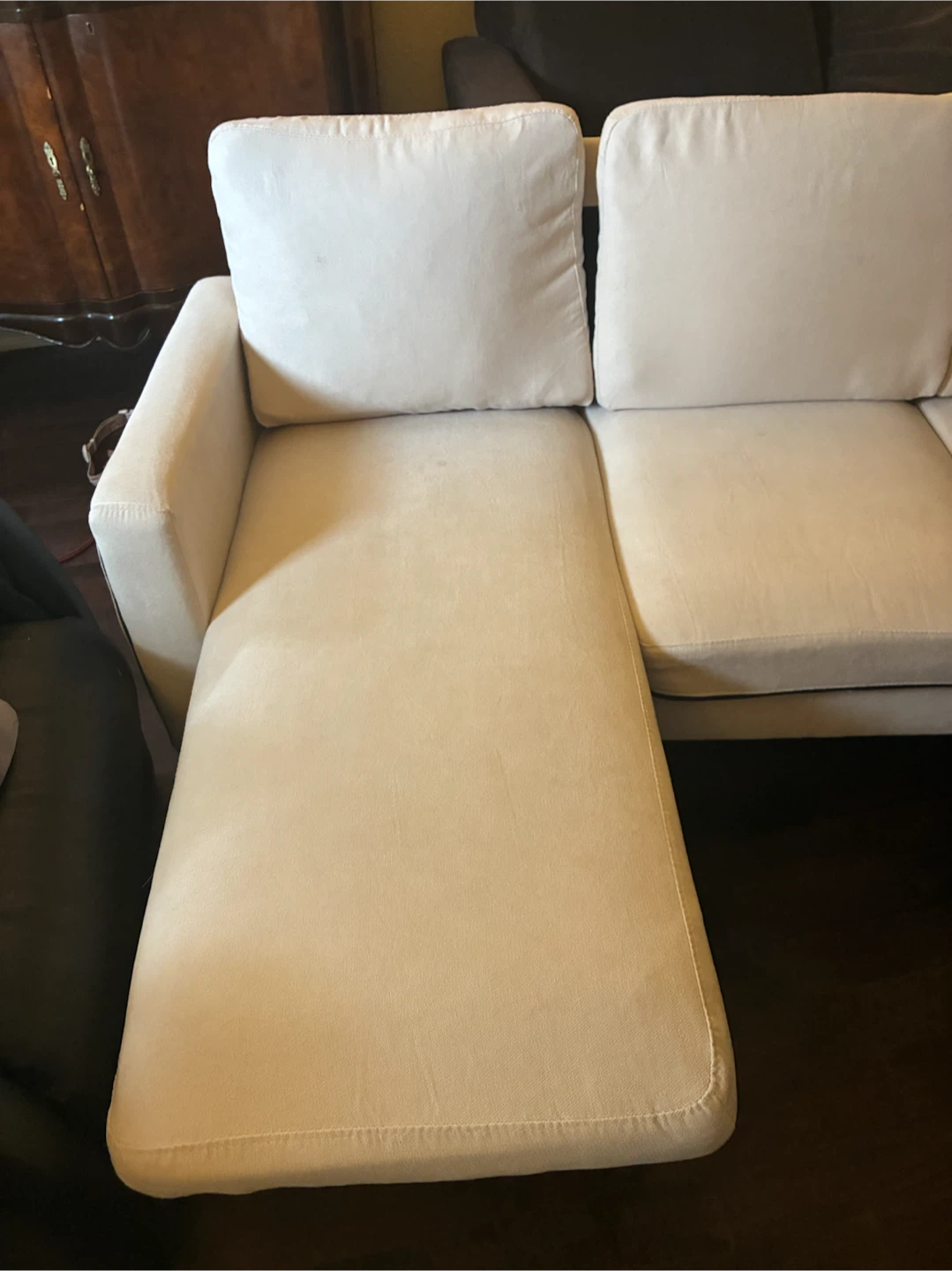 Cream coloured sofa with chaise - photo 5