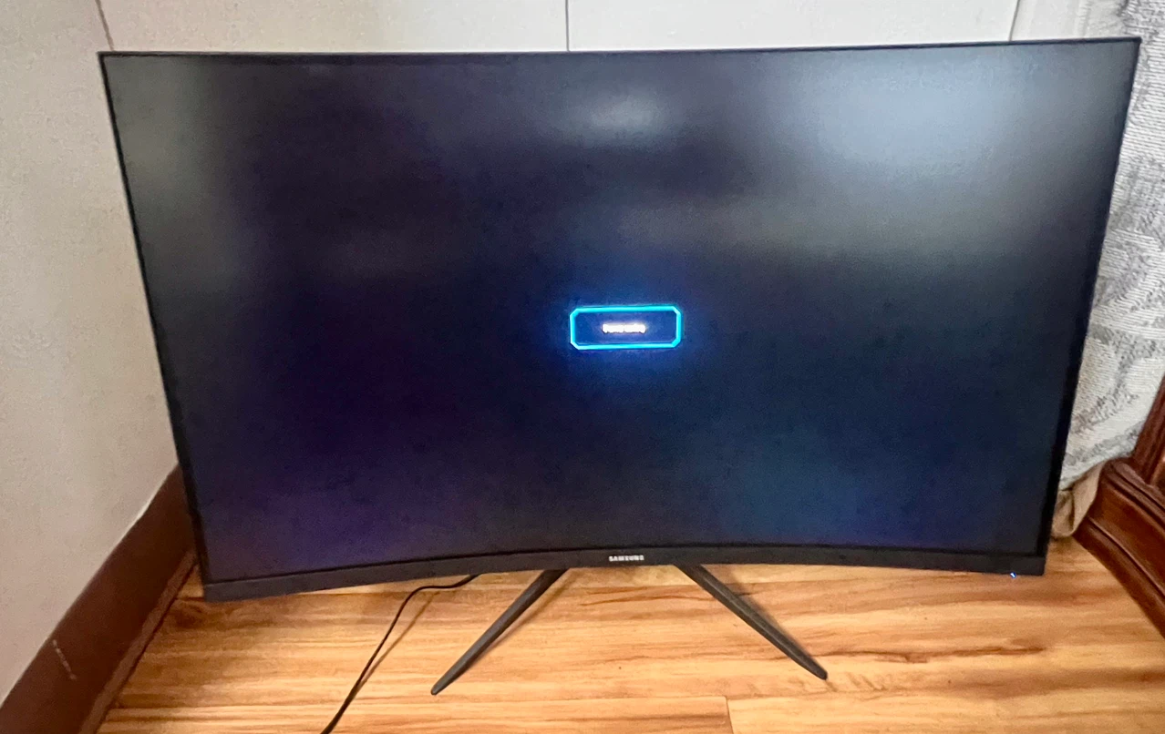 Samsung 32 inch Curved Gaming Monitor or Used for PC Monitor - photo 2