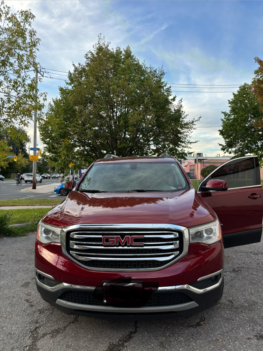 GMC Acadia SUV 2017 - photo 5