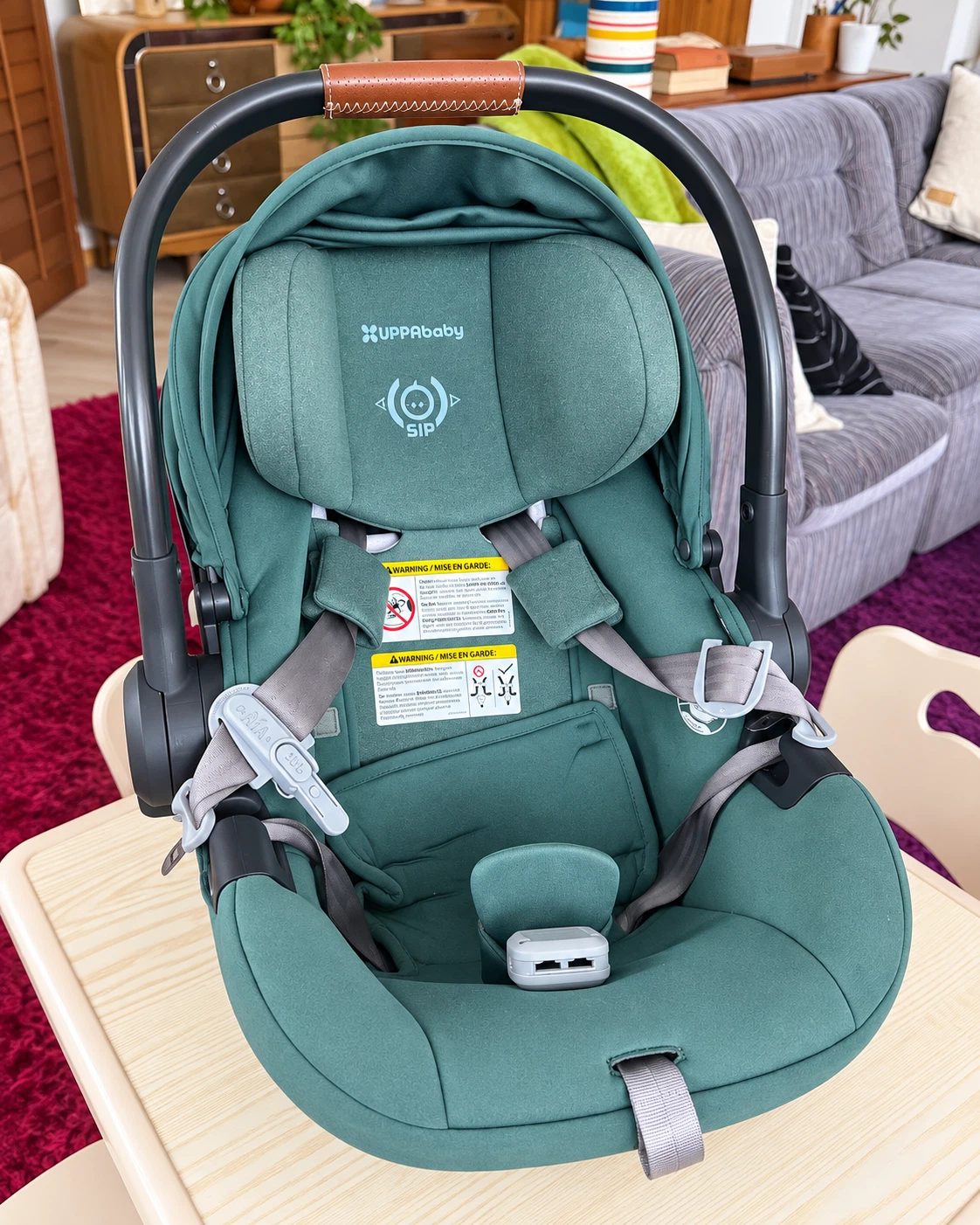UPPAbaby Aria Infant Car Seat + Base –Green Excellent Condition - photo 5