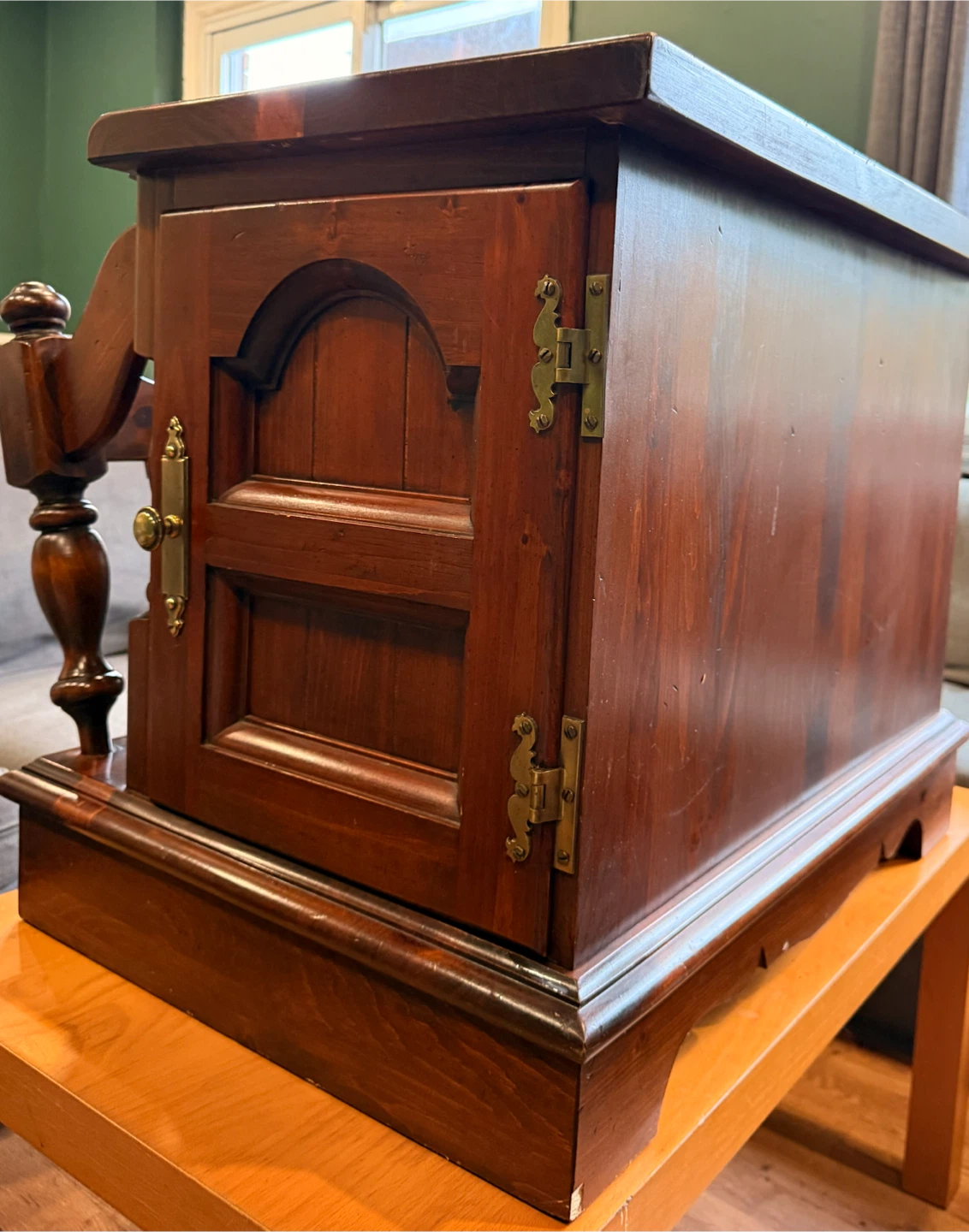 Vintage Wooden Tabletop Cabinet - photo 3