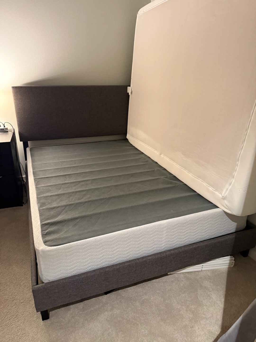 Queen Size Mattress, Box Spring and Bed Frame - photo 4