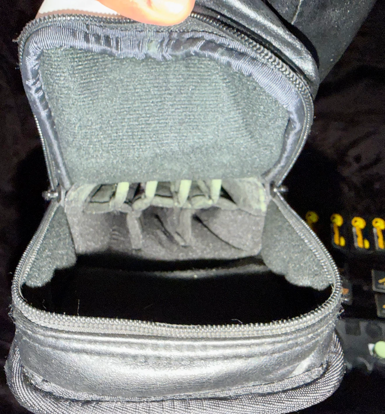 Predator Cue Case (Jasmin Ouschan) and Accessory Set - photo 5
