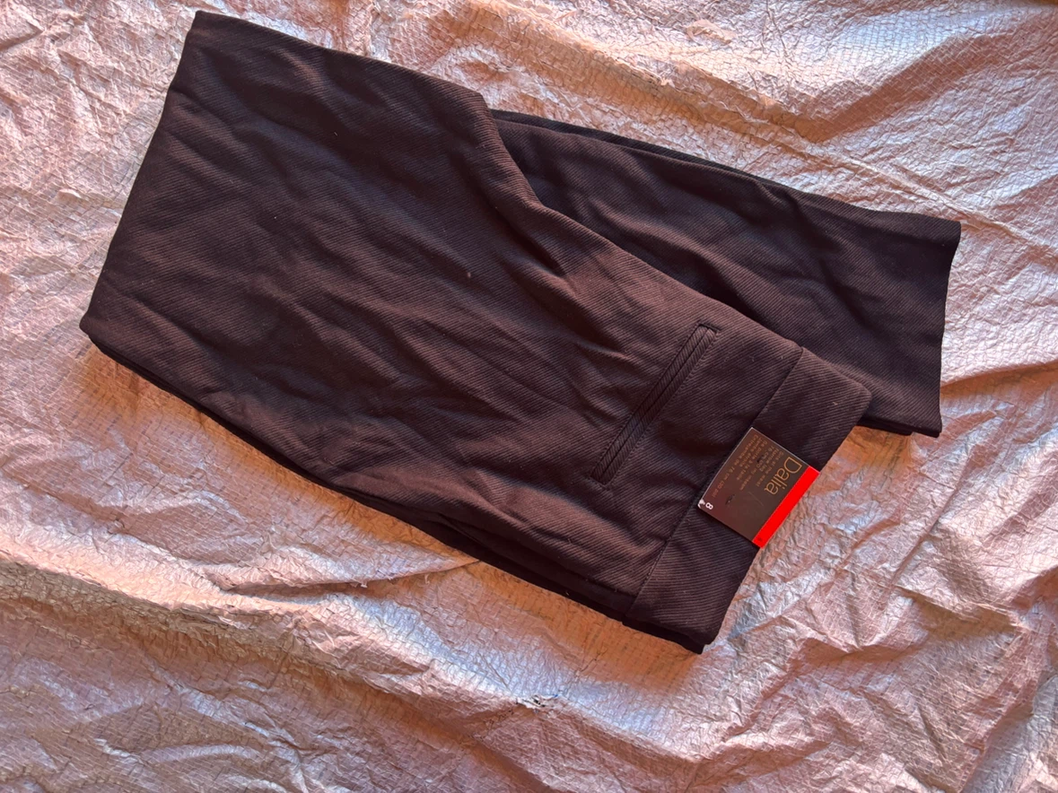 Dalia Women's Black Pants Size 8