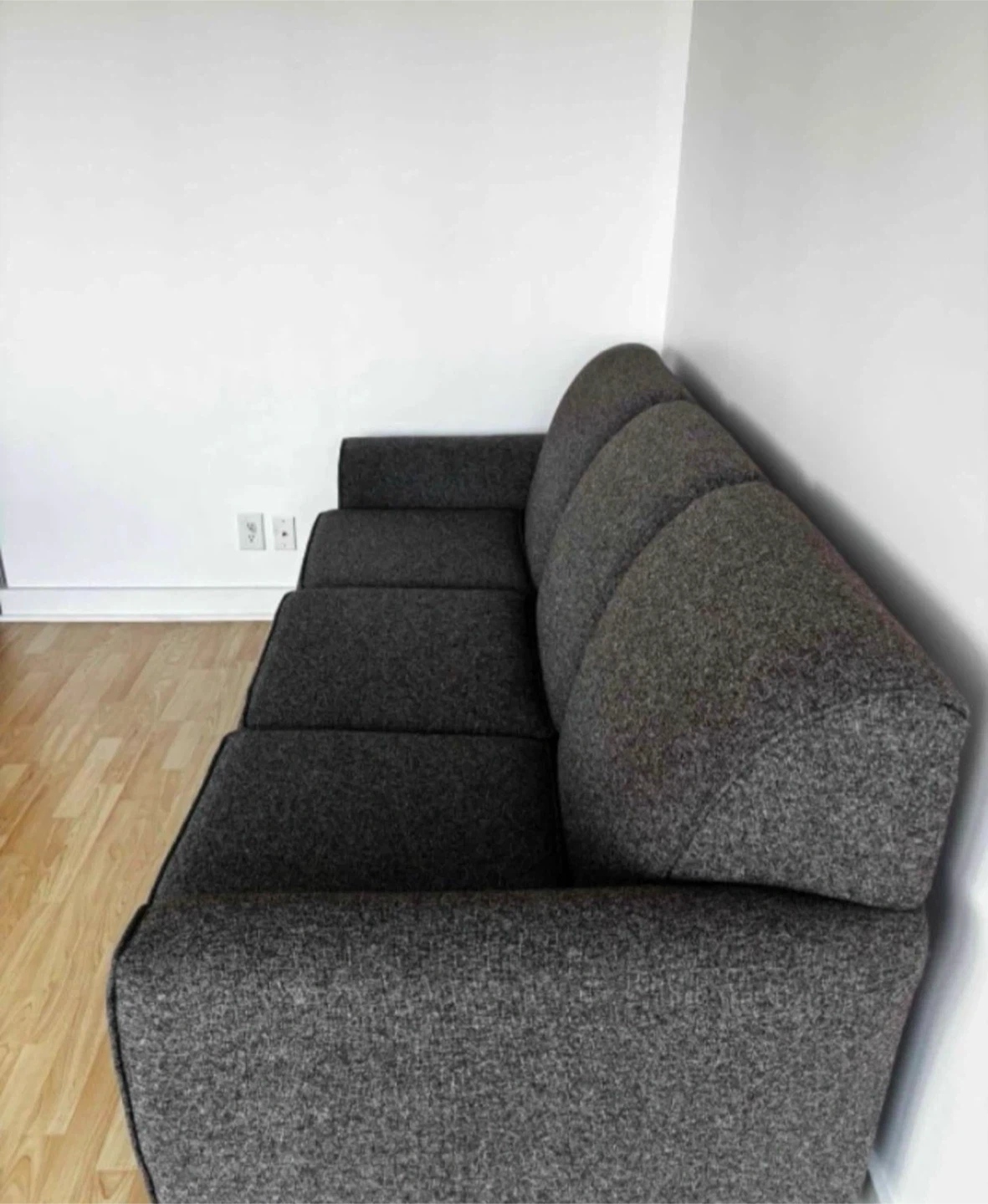 Grey Woven 3 Seater Sofa Couch Made in 🇨🇦 - photo 4