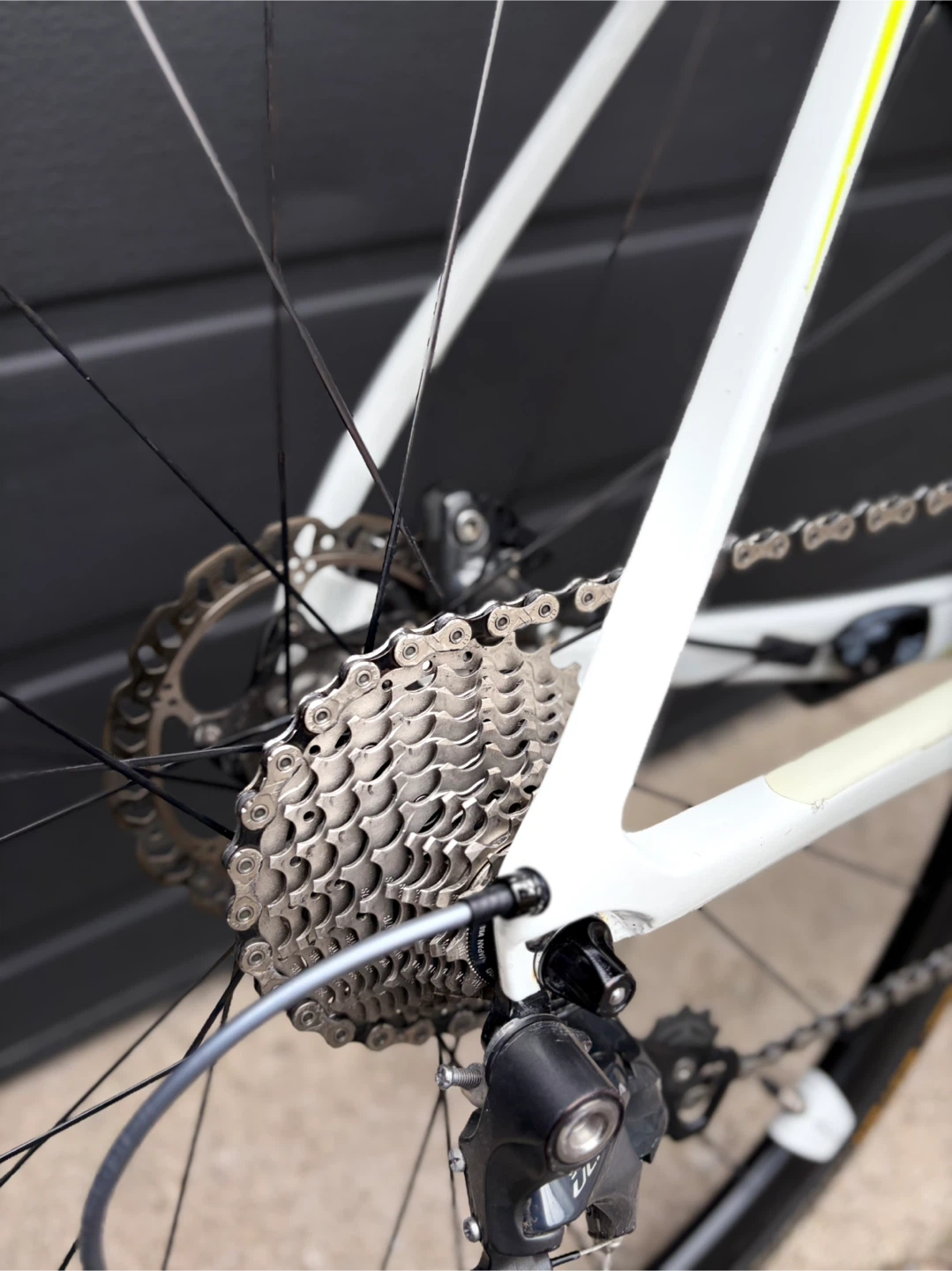 Carbon Giant Defy Advanced SL1 Carbon Wheels Ultegra - photo 5